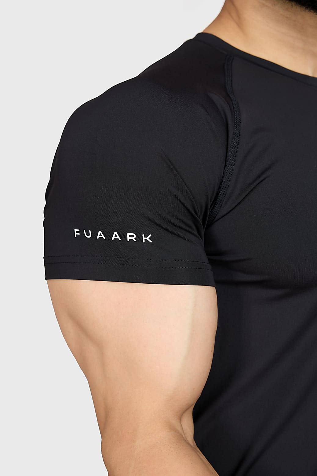Urban T-shirt Black