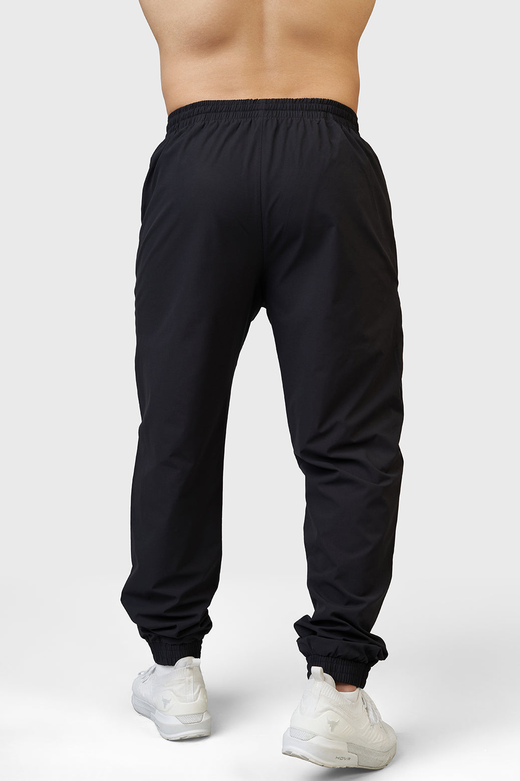 Momentum Joggers Black