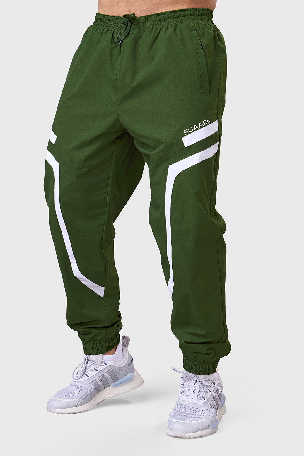 Momentum Joggers Olive