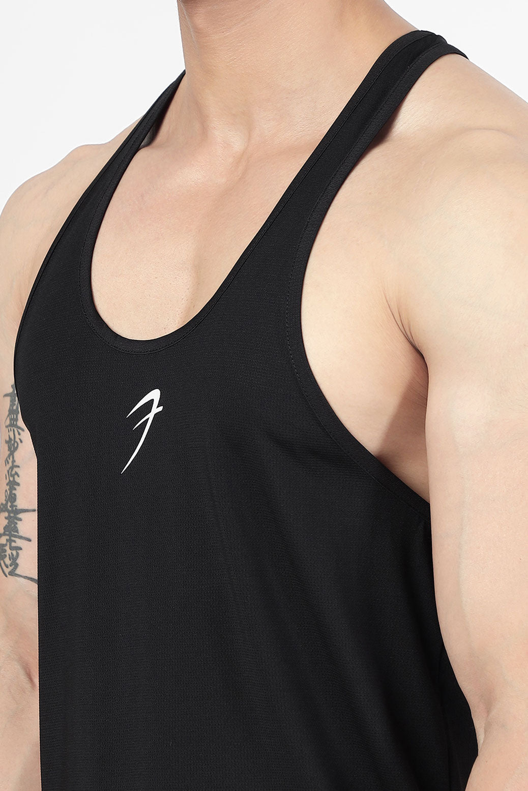 Surge Stringer Black