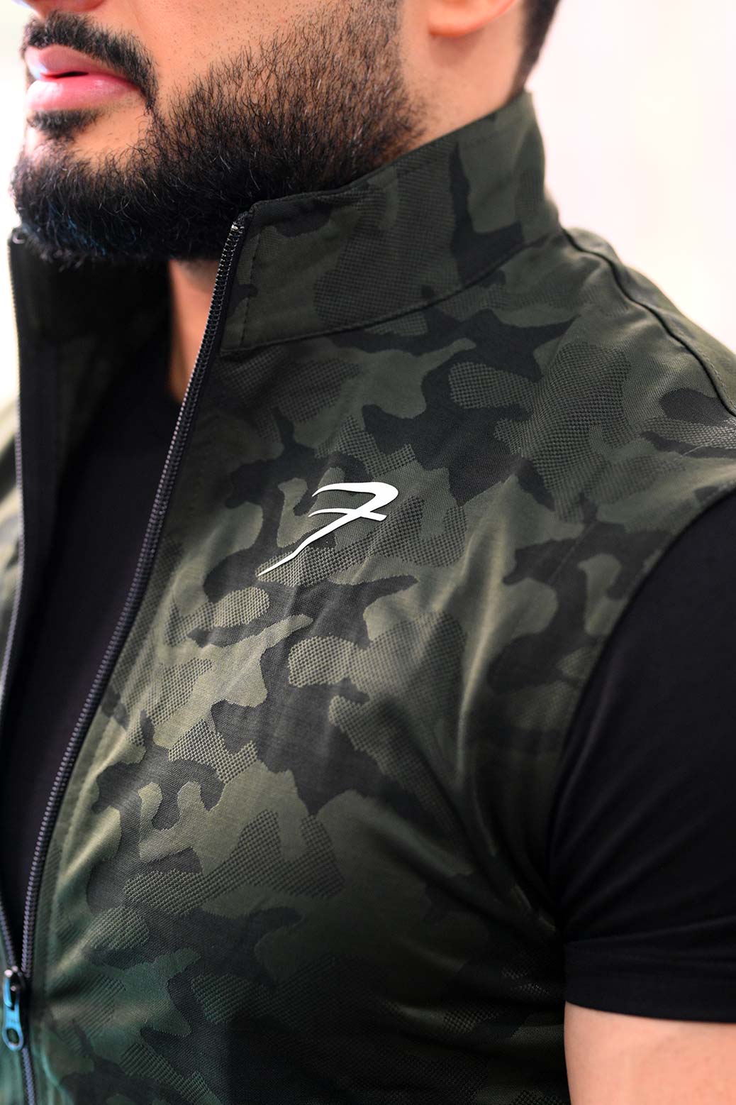 Camo Sleeveless Jacket Green