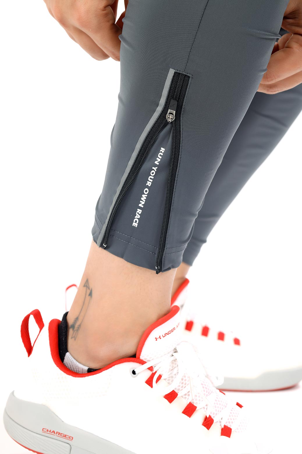 Nylon Supreme Tracks Grey
