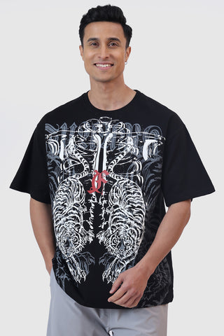 Twin Fangs Oversized T-shirt Black