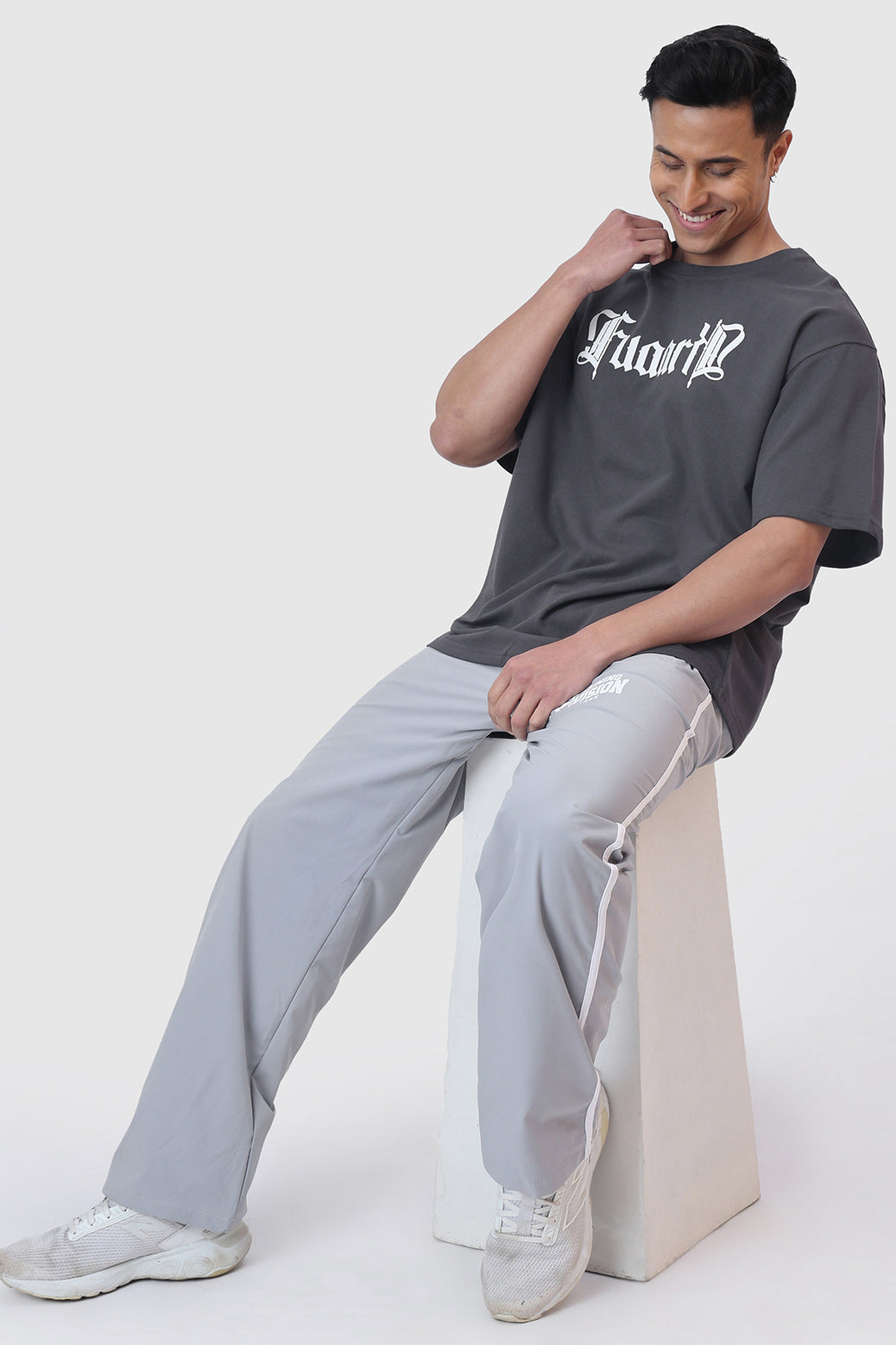 Brookline Oversized T-shirt Dark Grey
