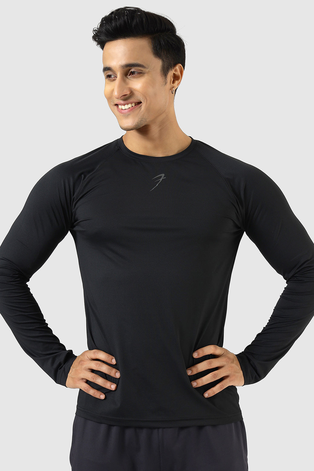 Core Fullsleeves T-shirt Black