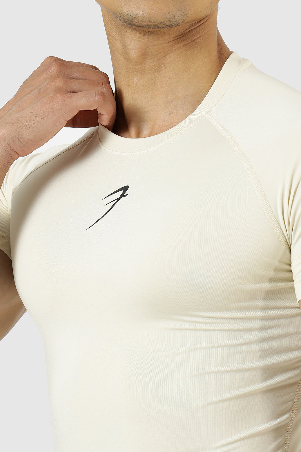 Compression T-shirt Beige