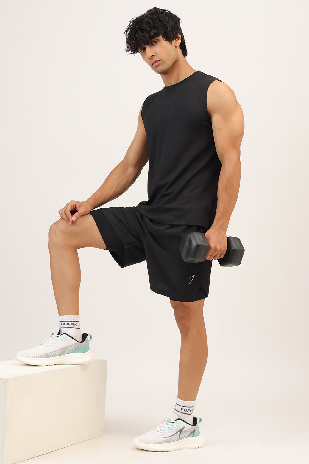 Essential Soft Muscle Tank Black