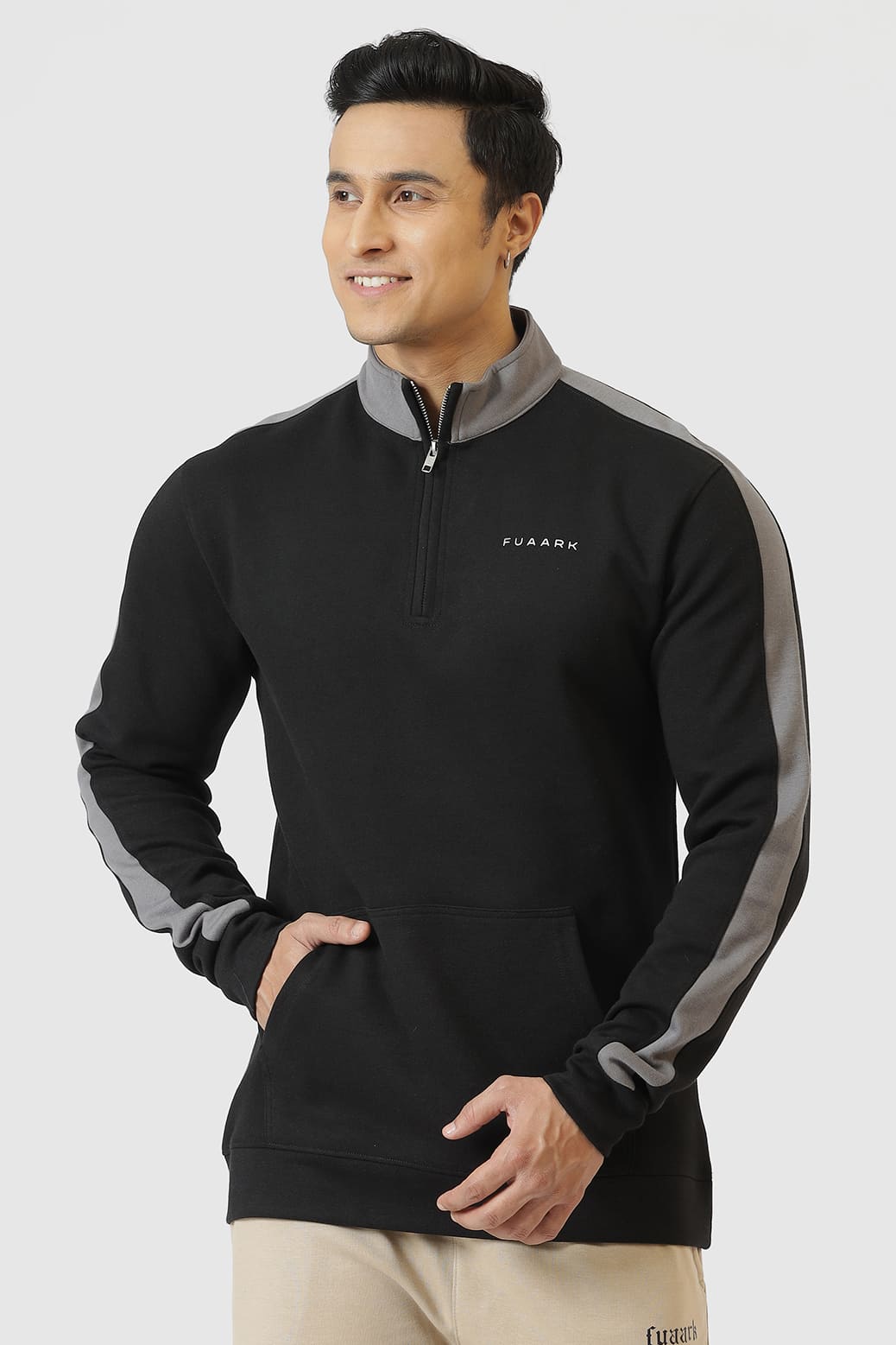 Alpine Pullover Black