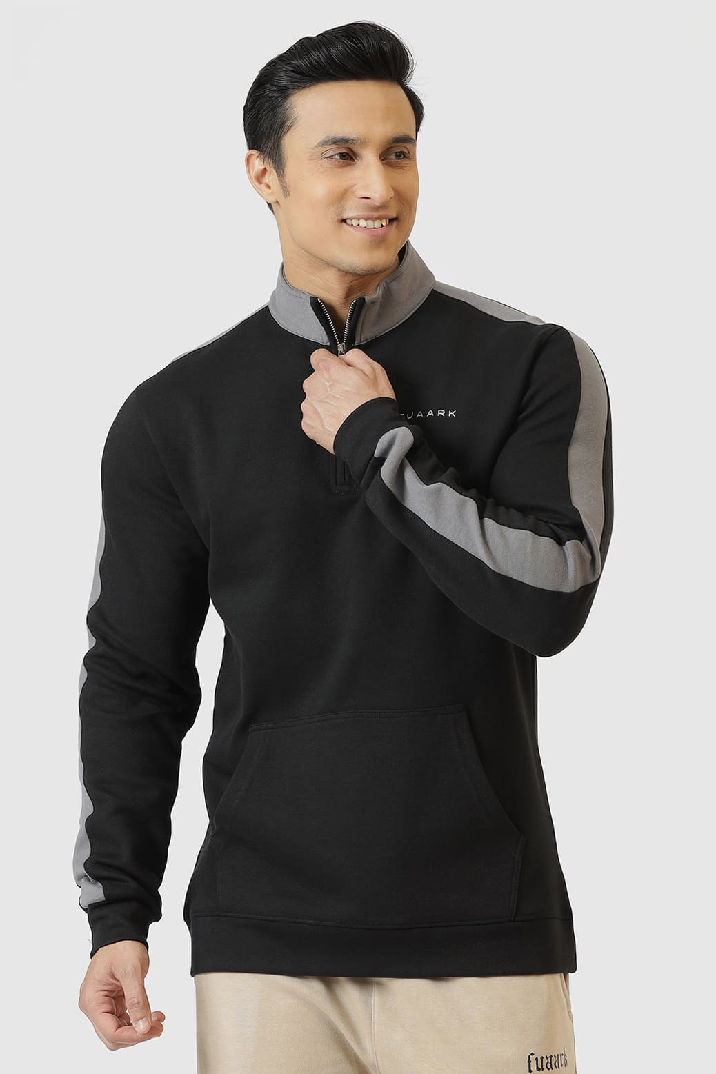 Alpine Pullover Black