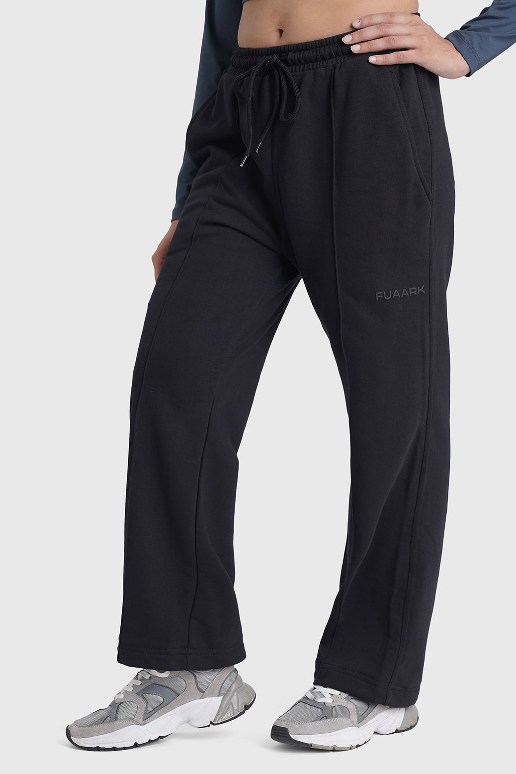 Pinnacle Straight Pants Black