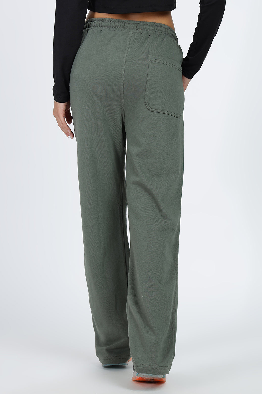 Pinnacle Straight Pants Olive