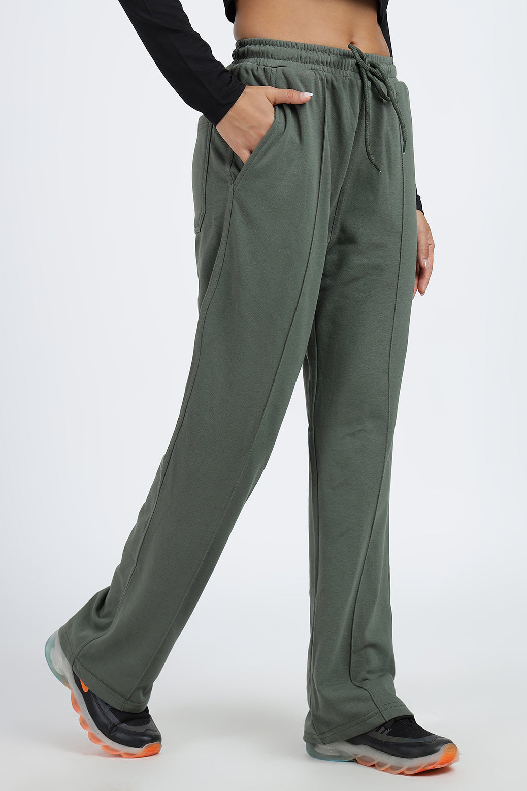 Pinnacle Straight Pants Olive