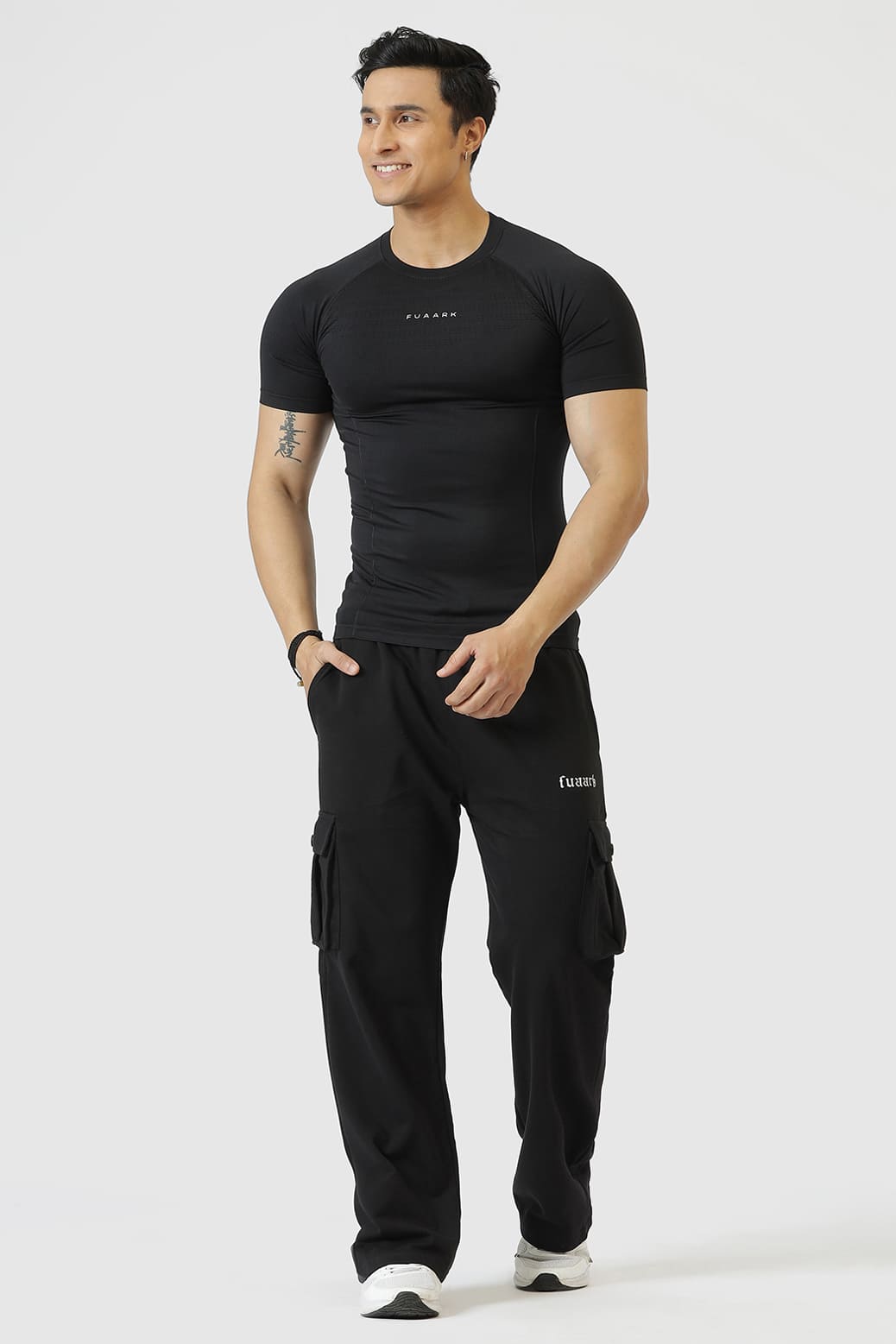 Power Seamless T-shirt Black/Fuaark