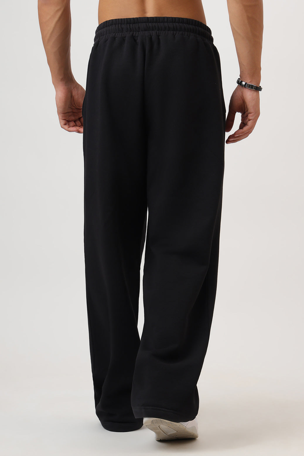 Heavyweight Loose Tracks Black