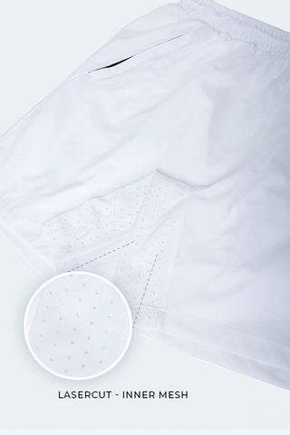 Nova Shorts White