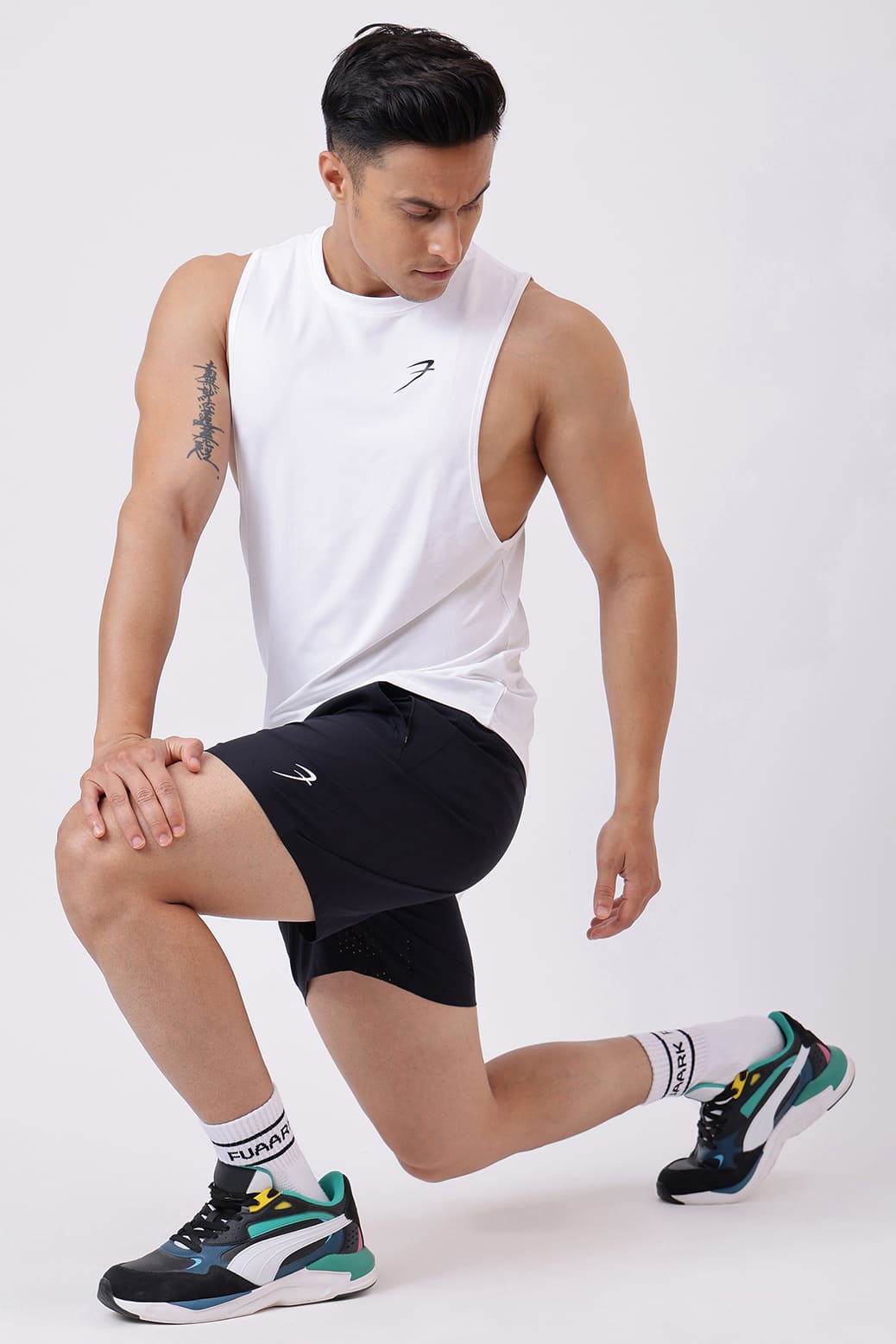Nova Shorts Black