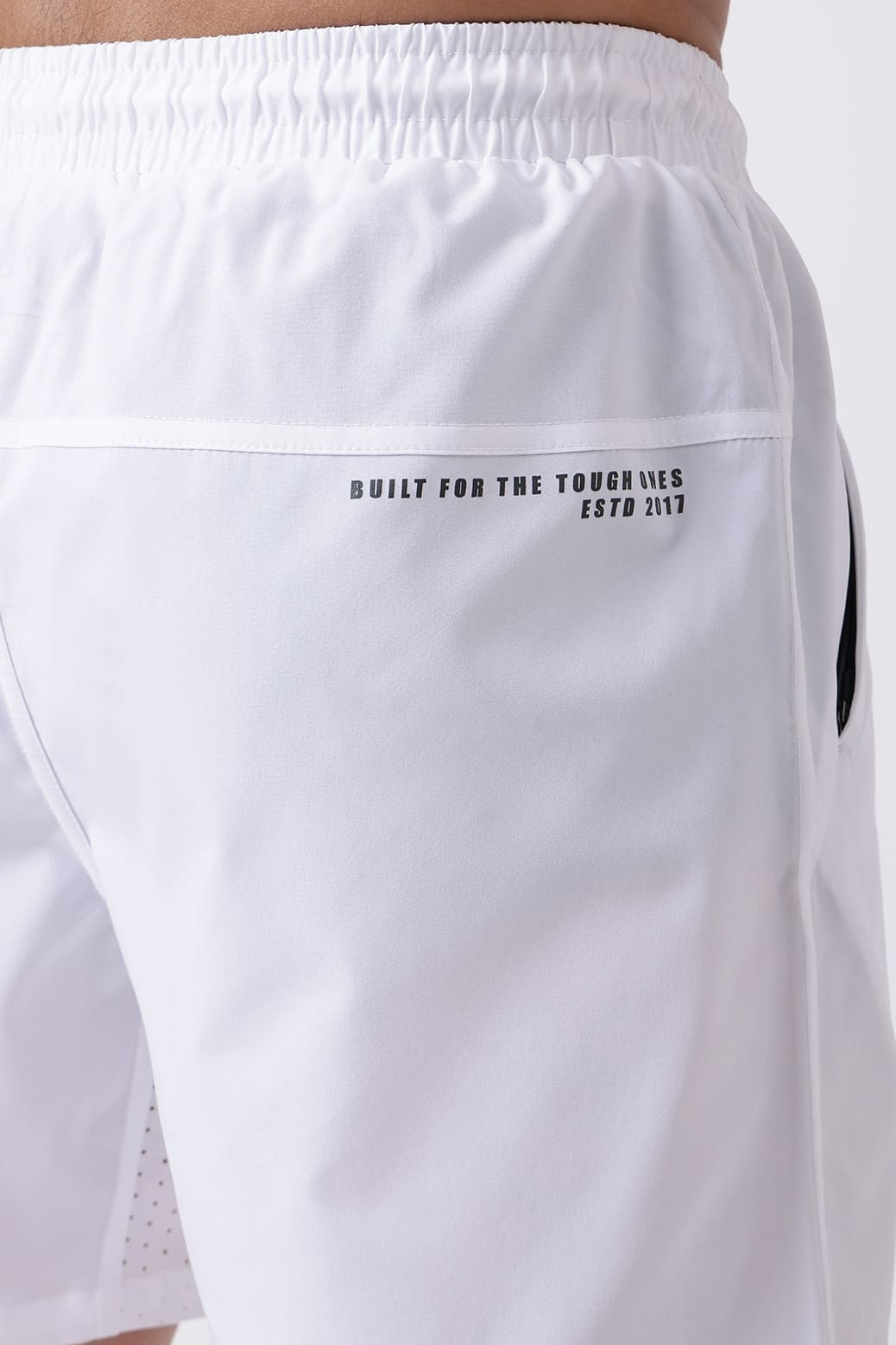 Nova Shorts White