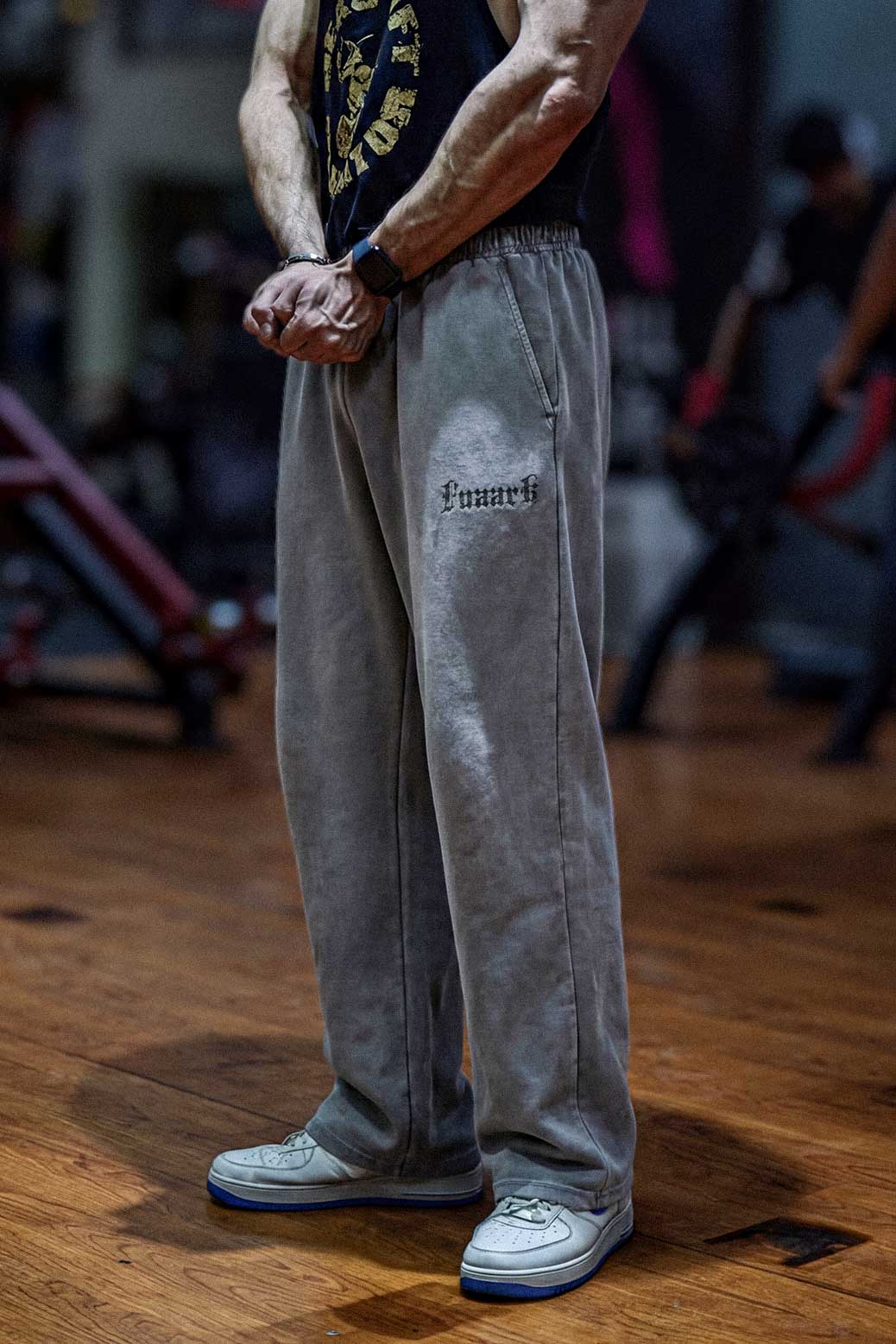 Shadow Washed Straight Tracks Light Grey