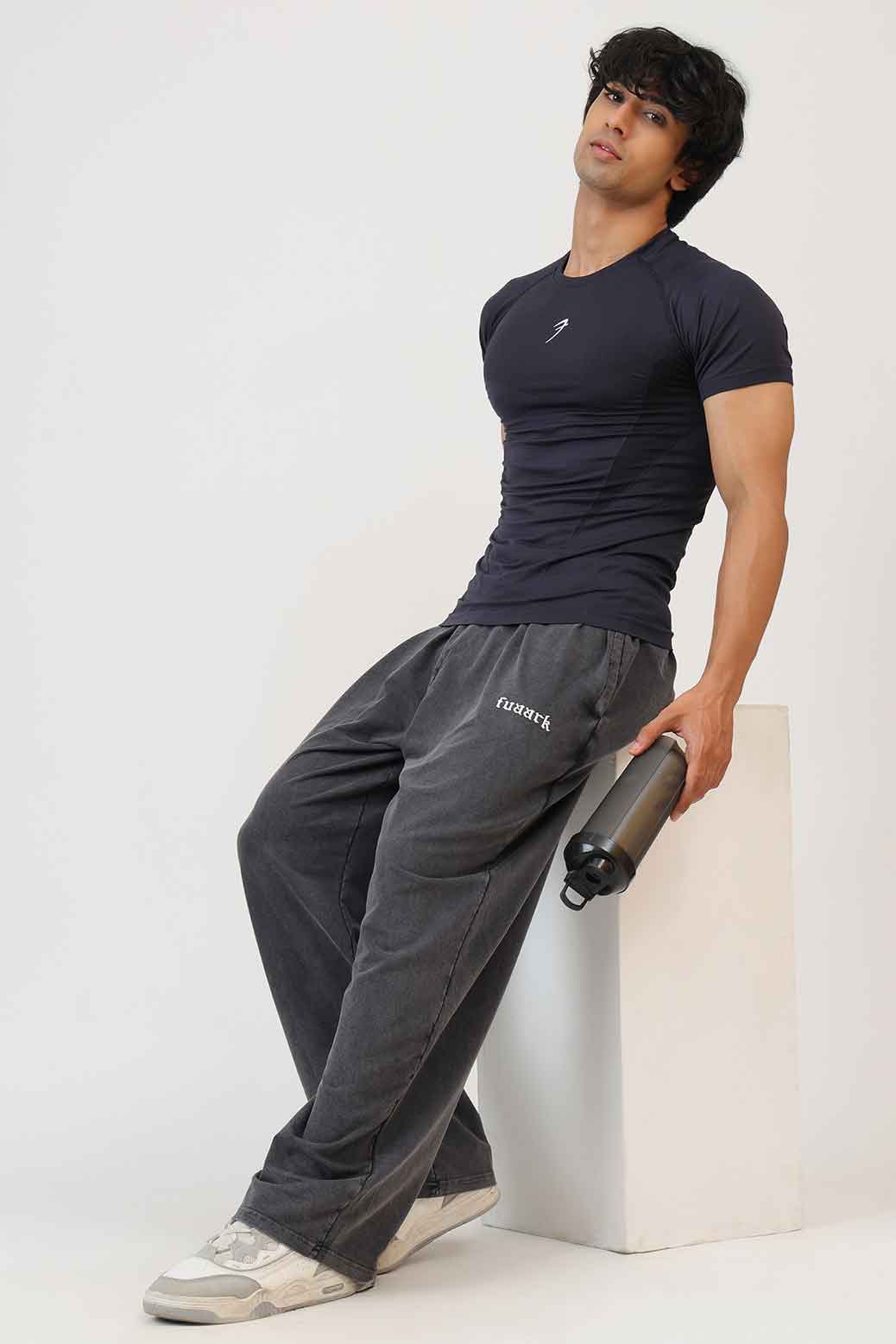 Raw Washed Loose Tracks Dark Grey