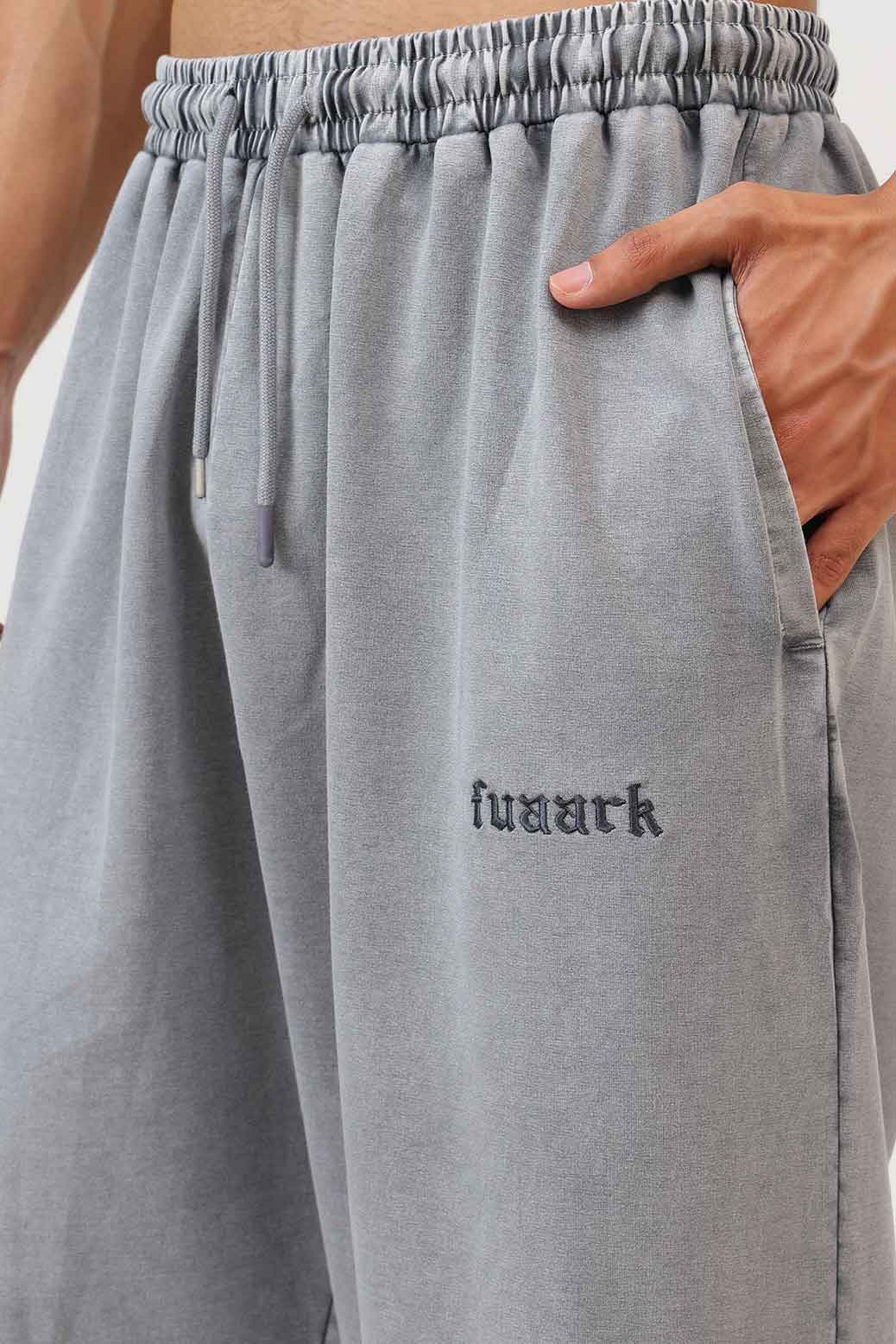 Raw Washed Loose Tracks Light Grey