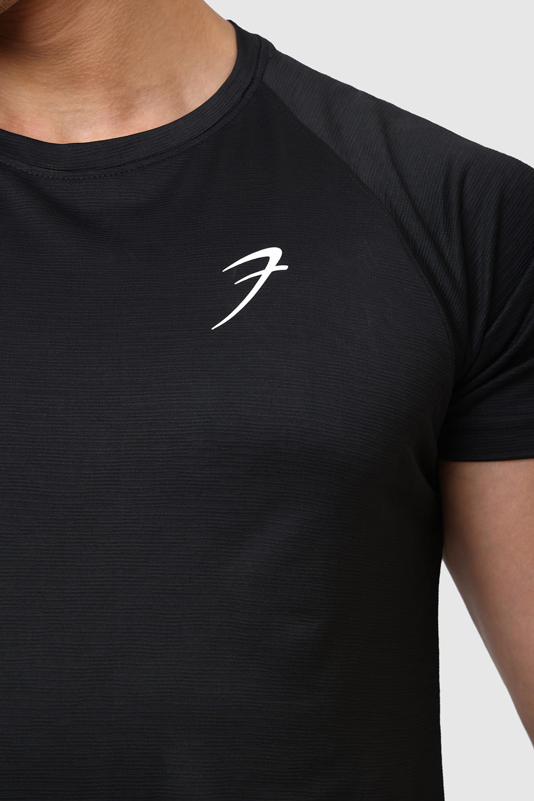 Rogue T-shirt Black