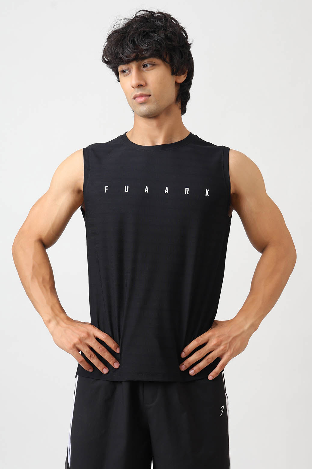 Structure Muscle Tank Black