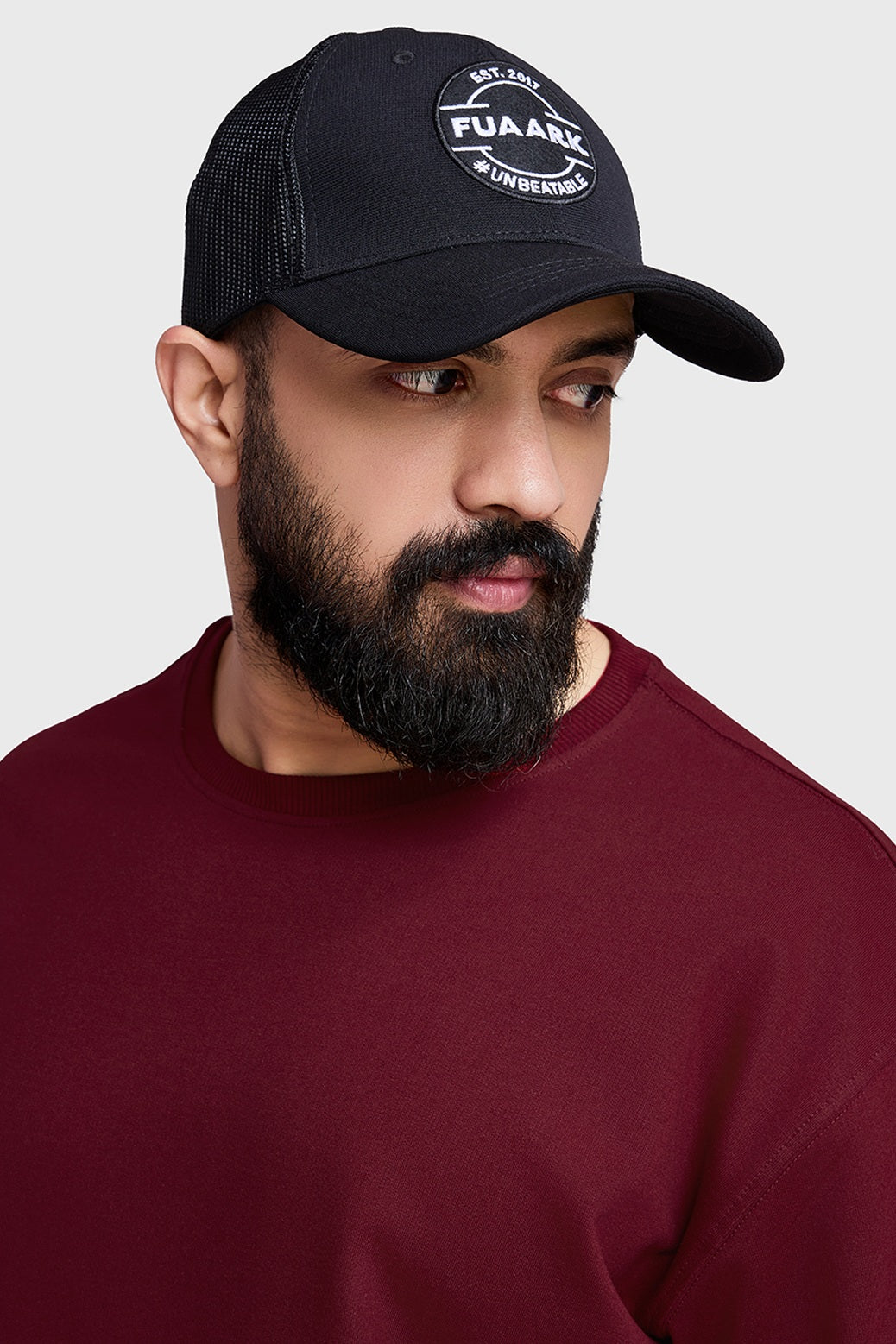 Unbeatable Trucker Cap Black/Black