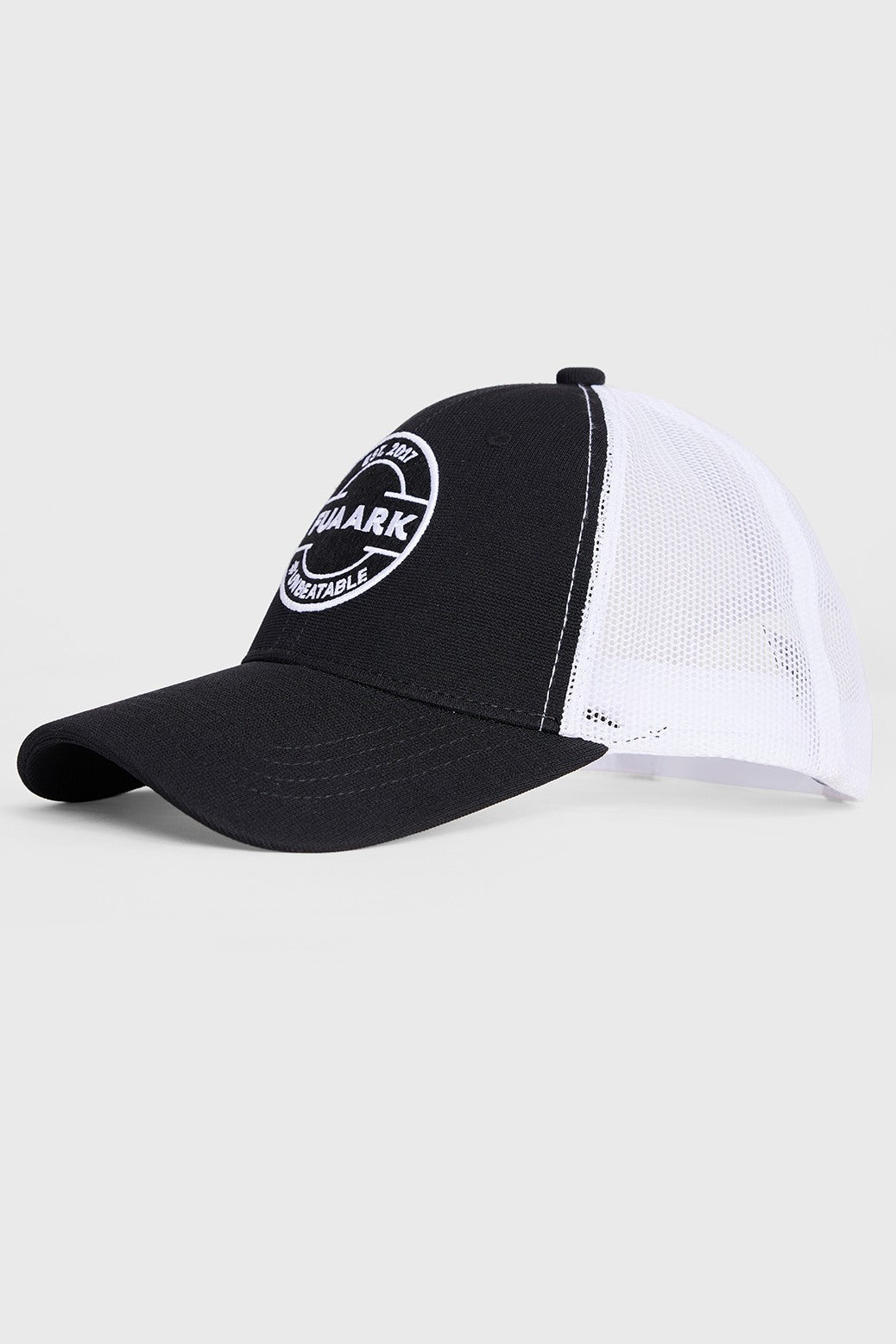 Unbeatable Trucker Cap Black/White