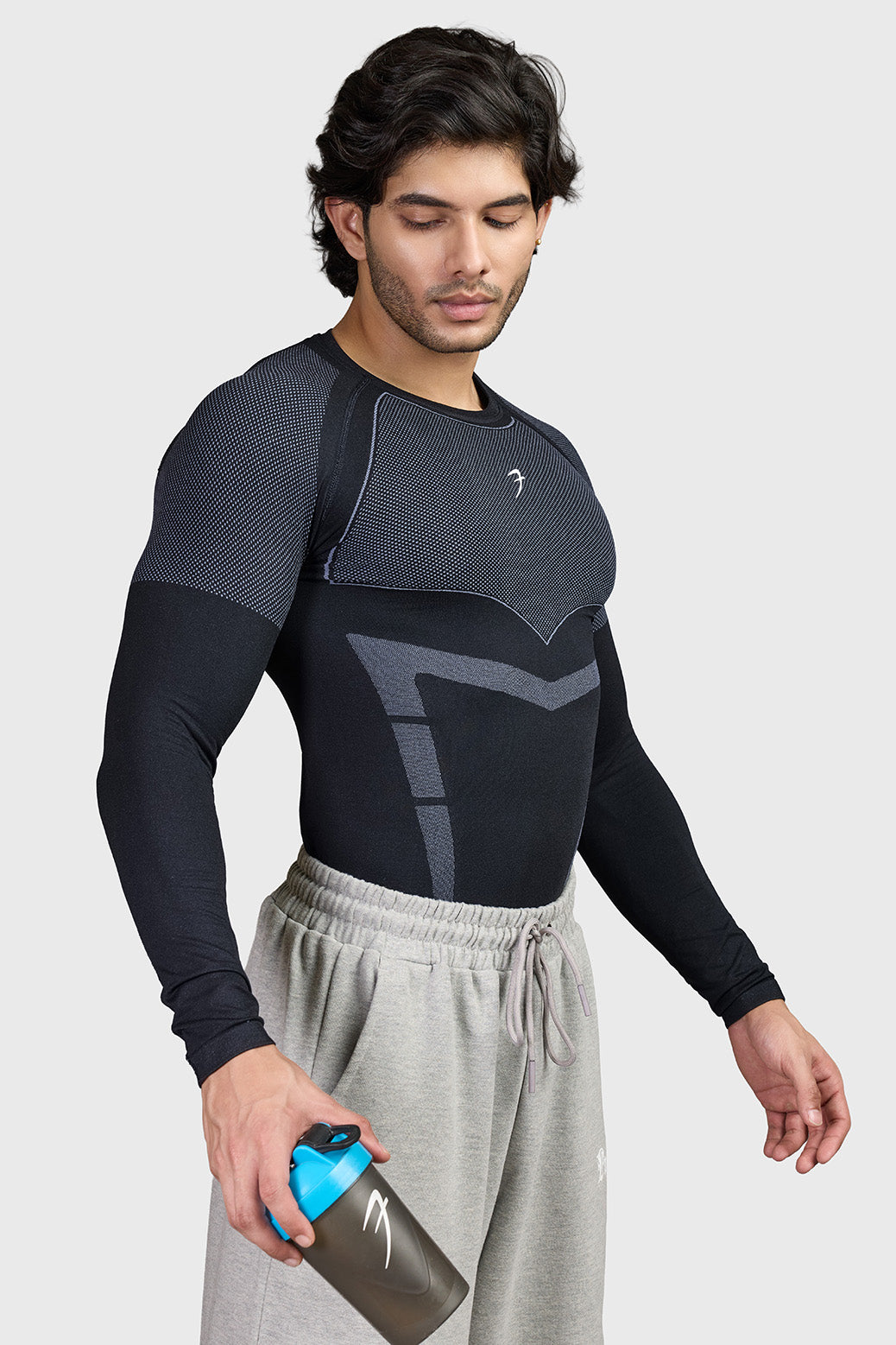 Alpha Seamless Fullsleeves T-shirt Black