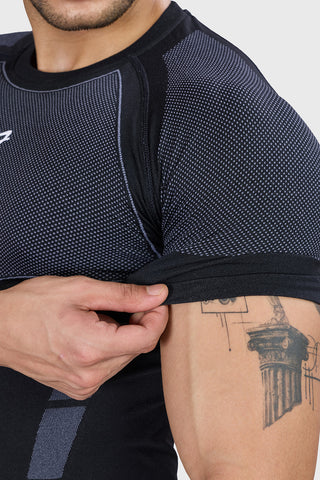 Alpha Seamless T-shirt Black/Light Grey