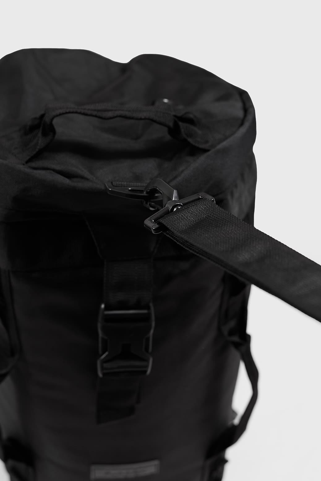 Dual Force Hybrid Bag Black