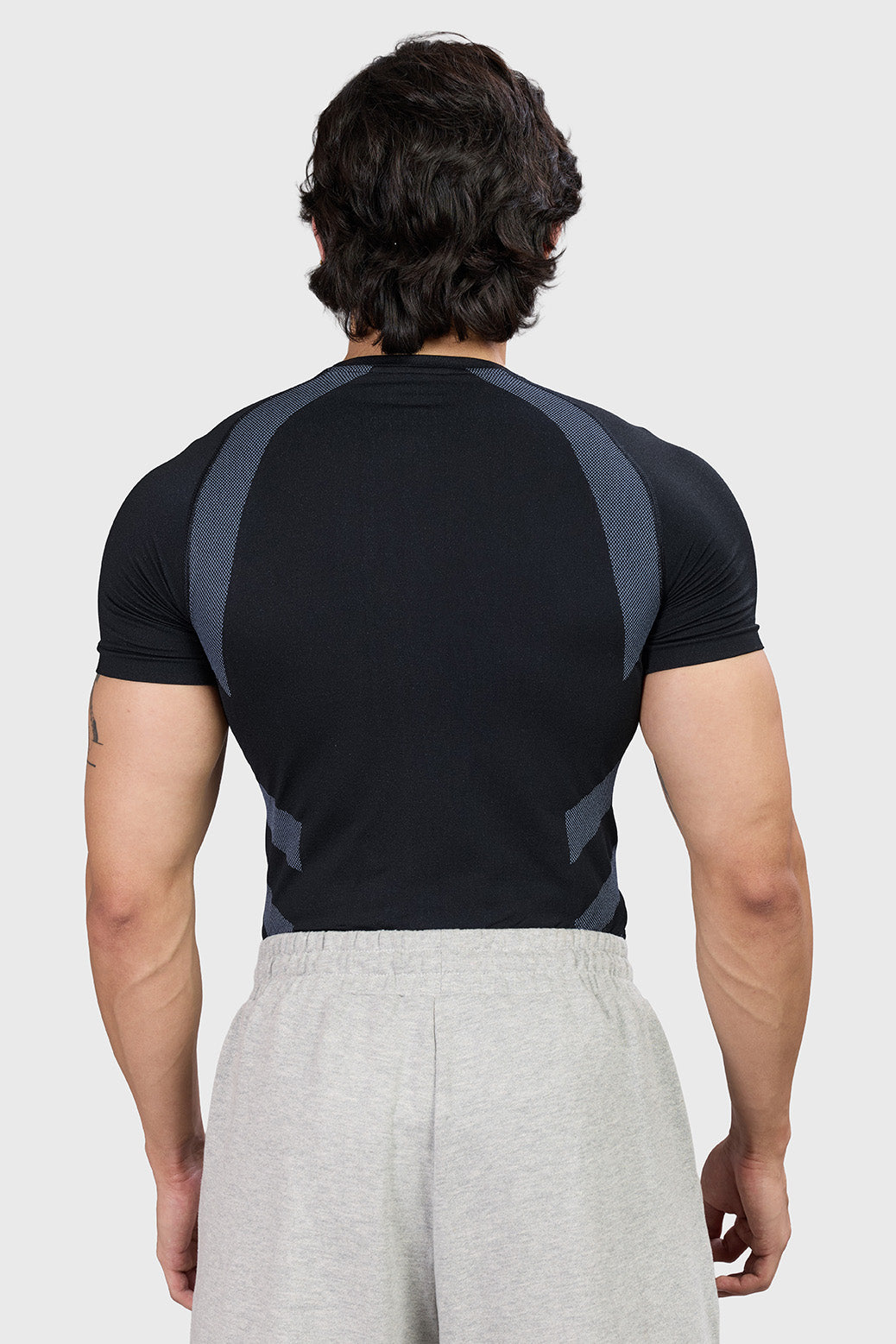 Flux Seamless T-shirt Black/Light Grey