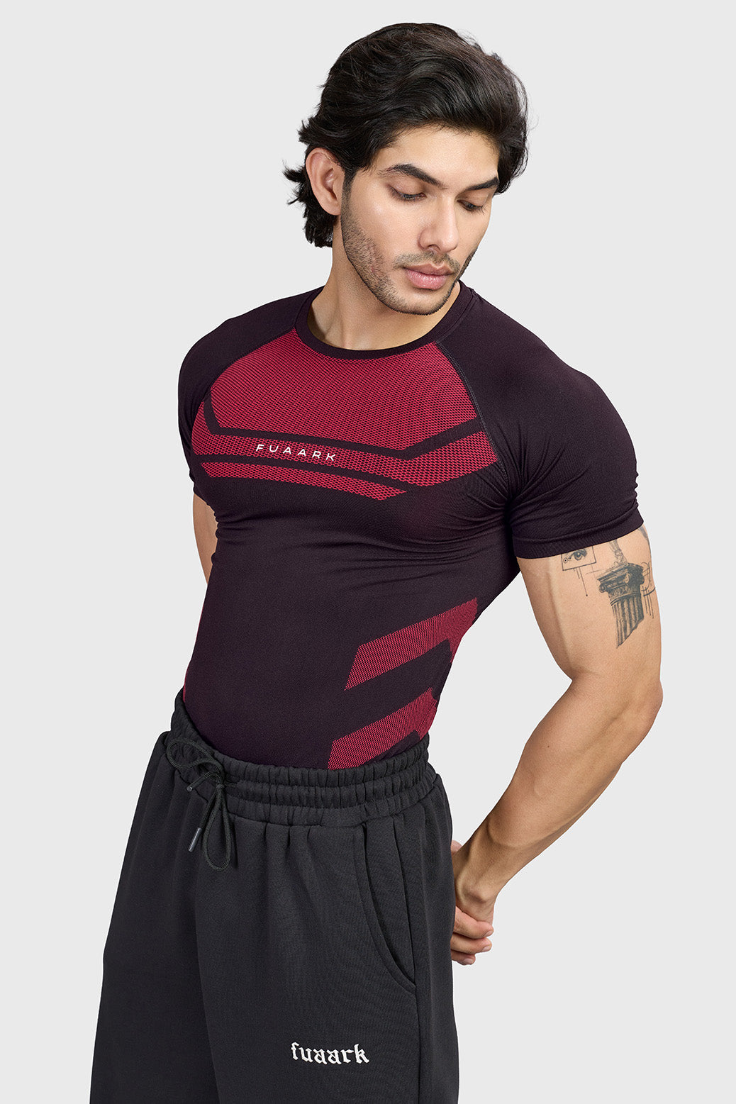 Flux Seamless T-shirt Black/Red