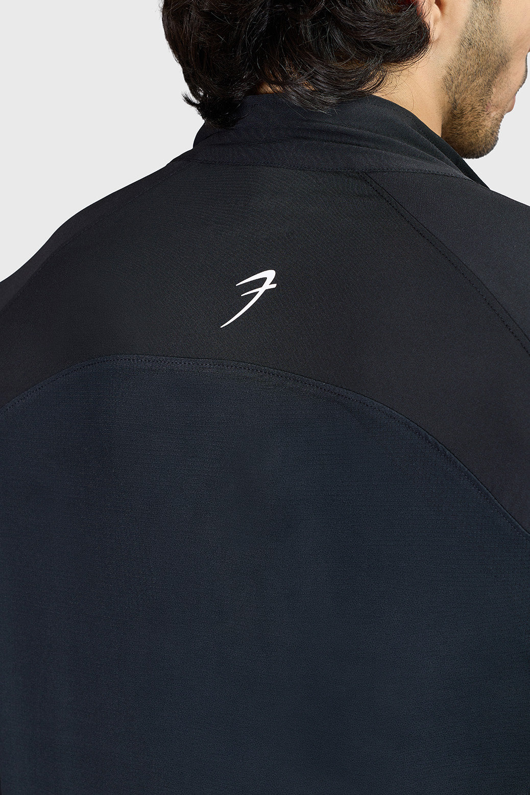 Forge Pullover Black