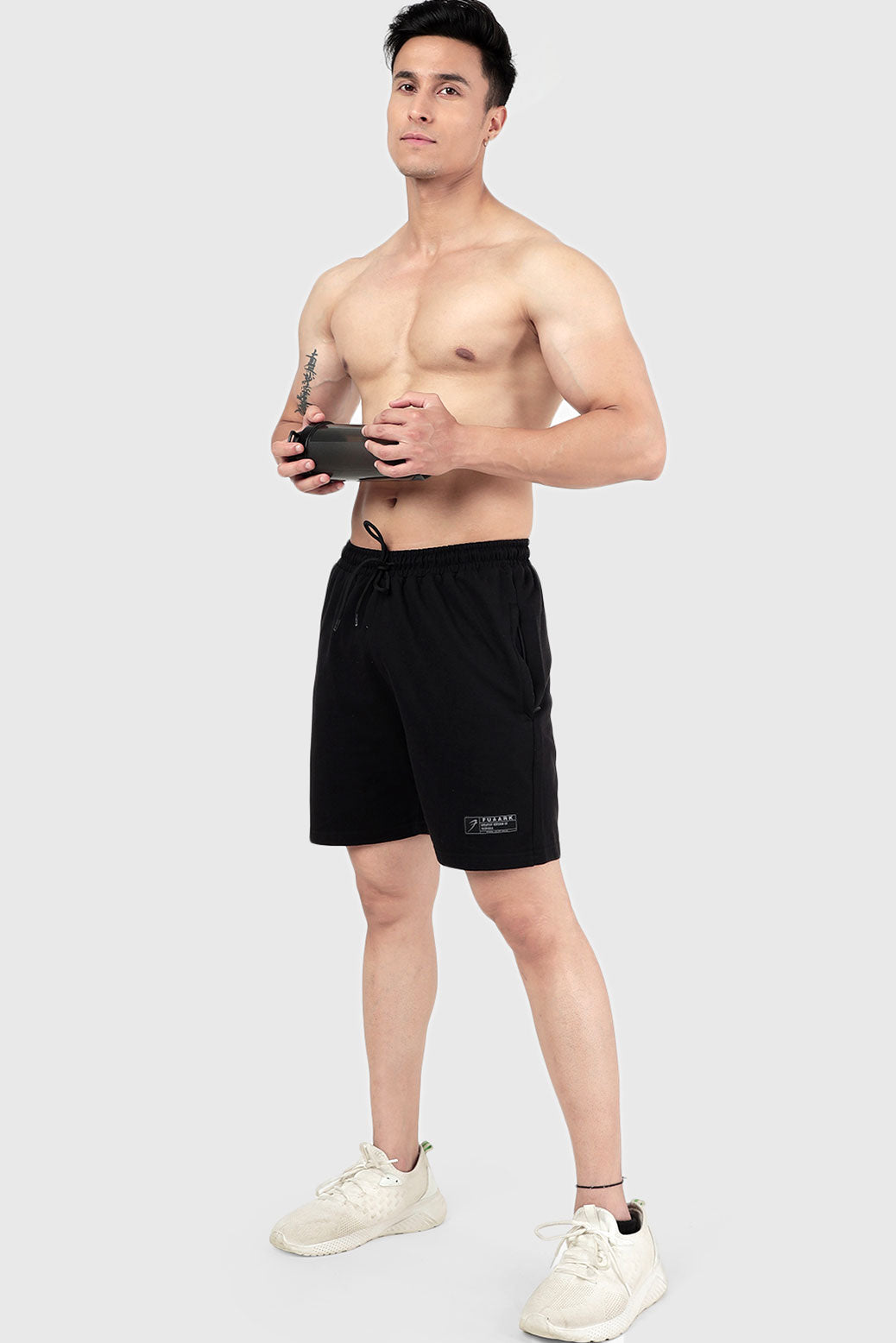 Venture Shorts Black