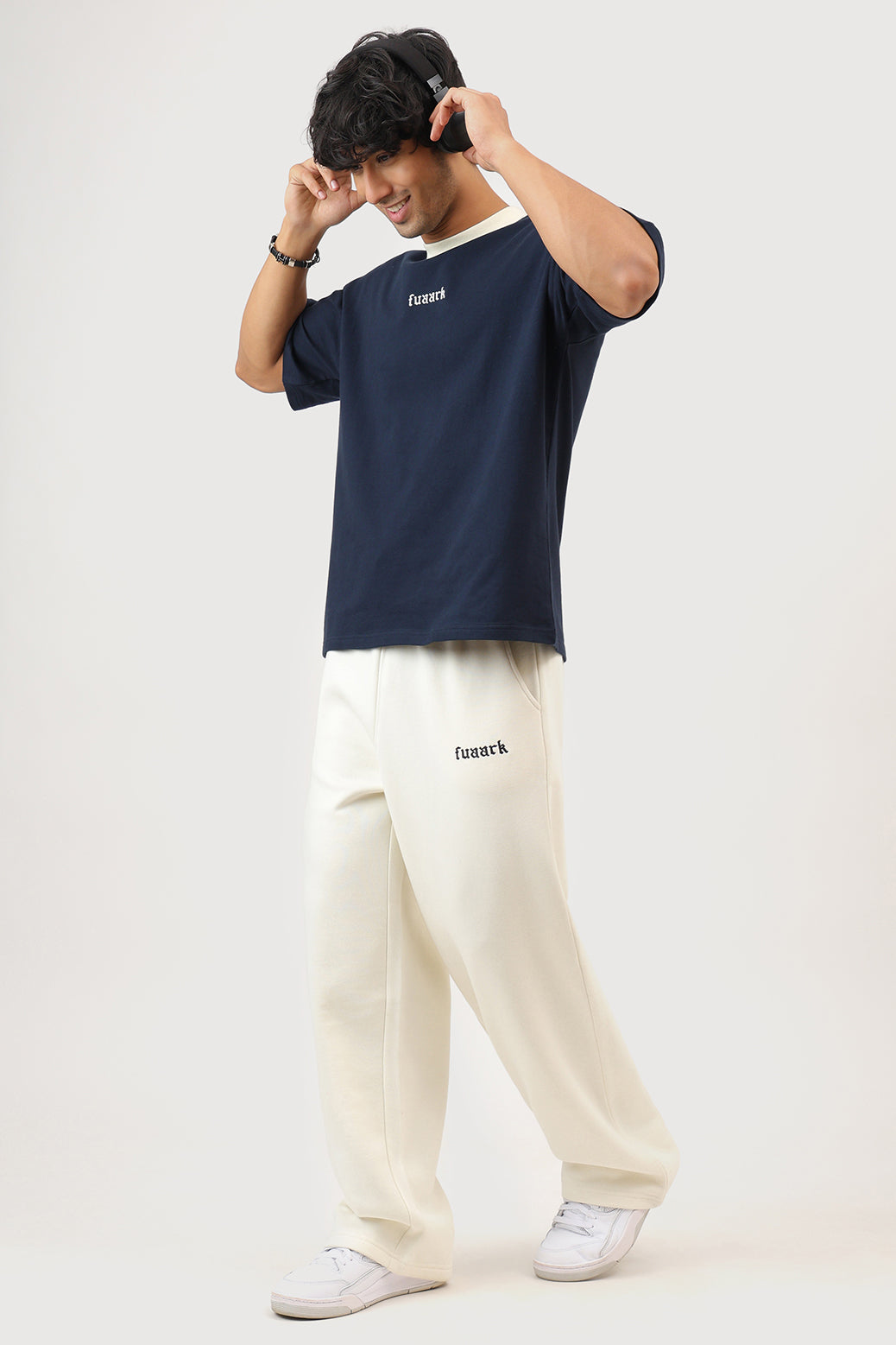 Heavyweight Loose Tracks Off White