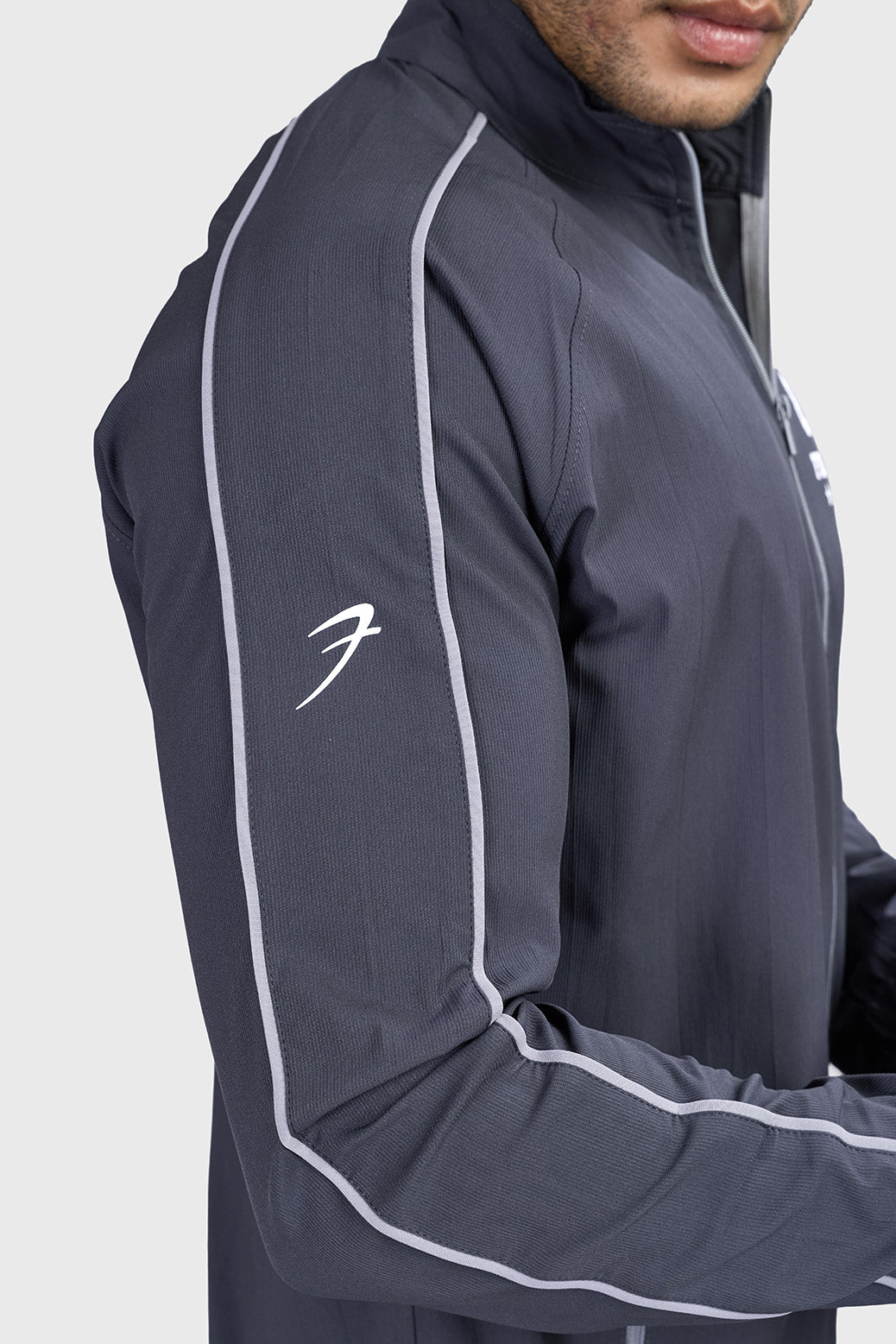 Transit Training Jacket Dark Grey